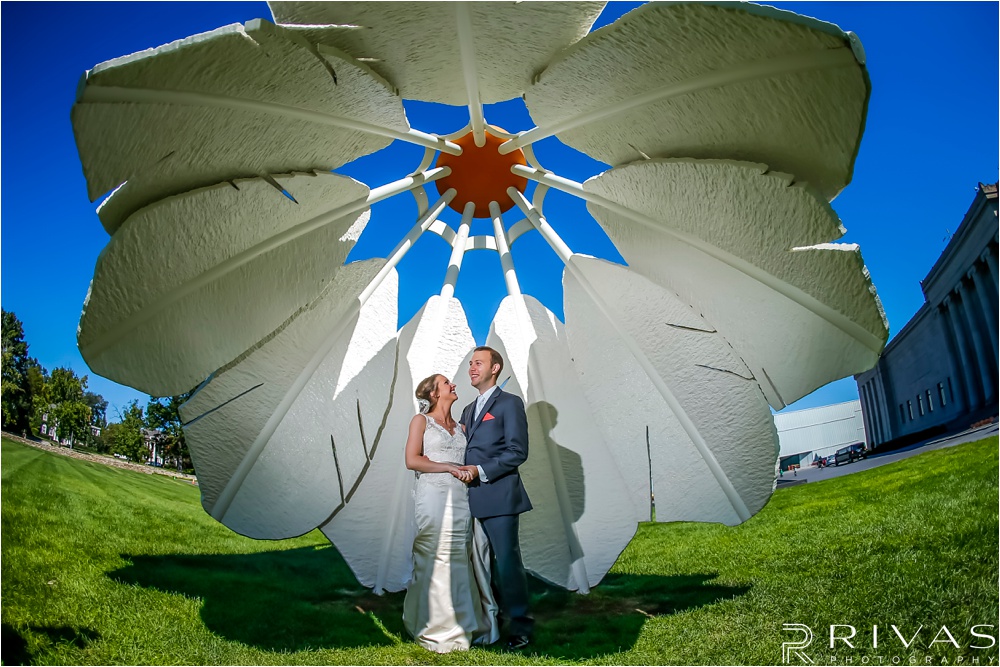 Classic Kansas City Wedding - Kansas City Wedding Photographers - Wedding Pictures at the Nelson