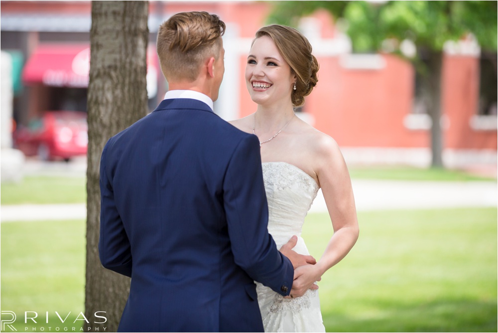 Kansas City Wedding Photographers: Overland Park Courthouse Wedding